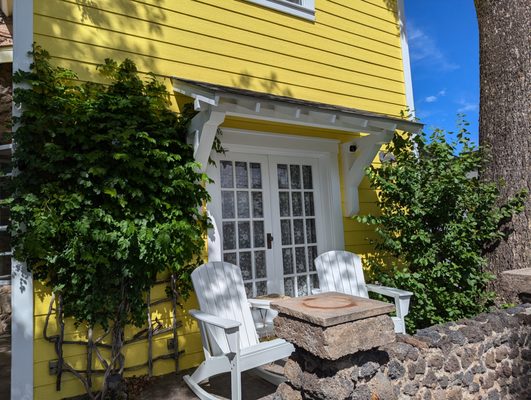 THE HISTORIC YELLOW HOUSE - Updated February 2026 - 39 Photos