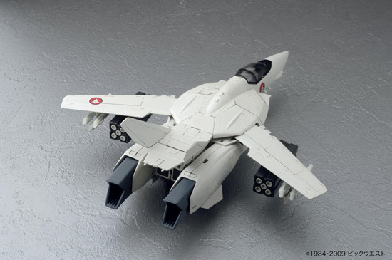 やまとマクロスシリーズ 1/60 完全変形 VF-1S 無塗装ver.｜ホビーの
