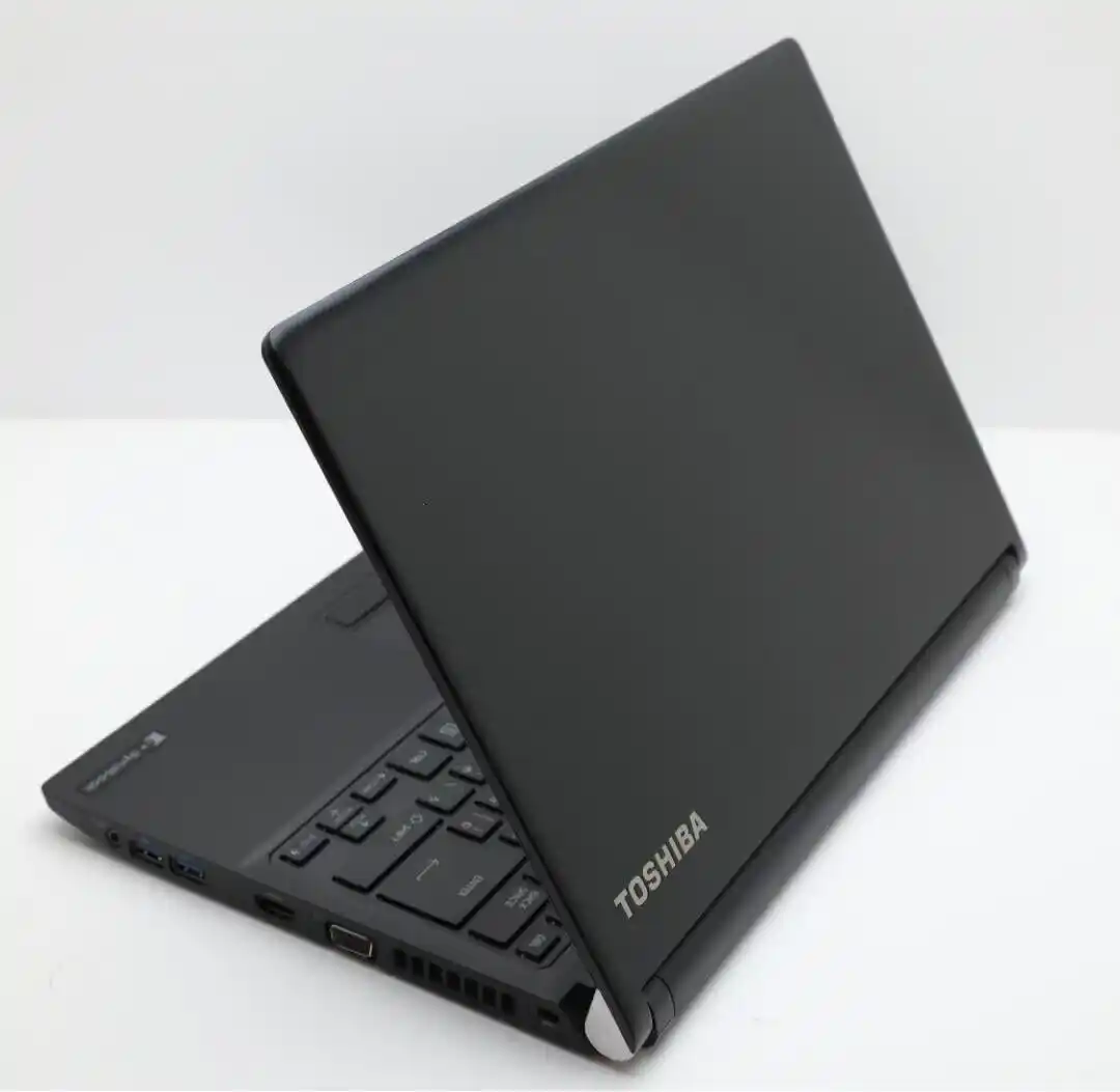 Toshiba Dynabook Core I5 7Th Gen Ram 8Gb Ssd 256Gb Speed 2.60Ghz