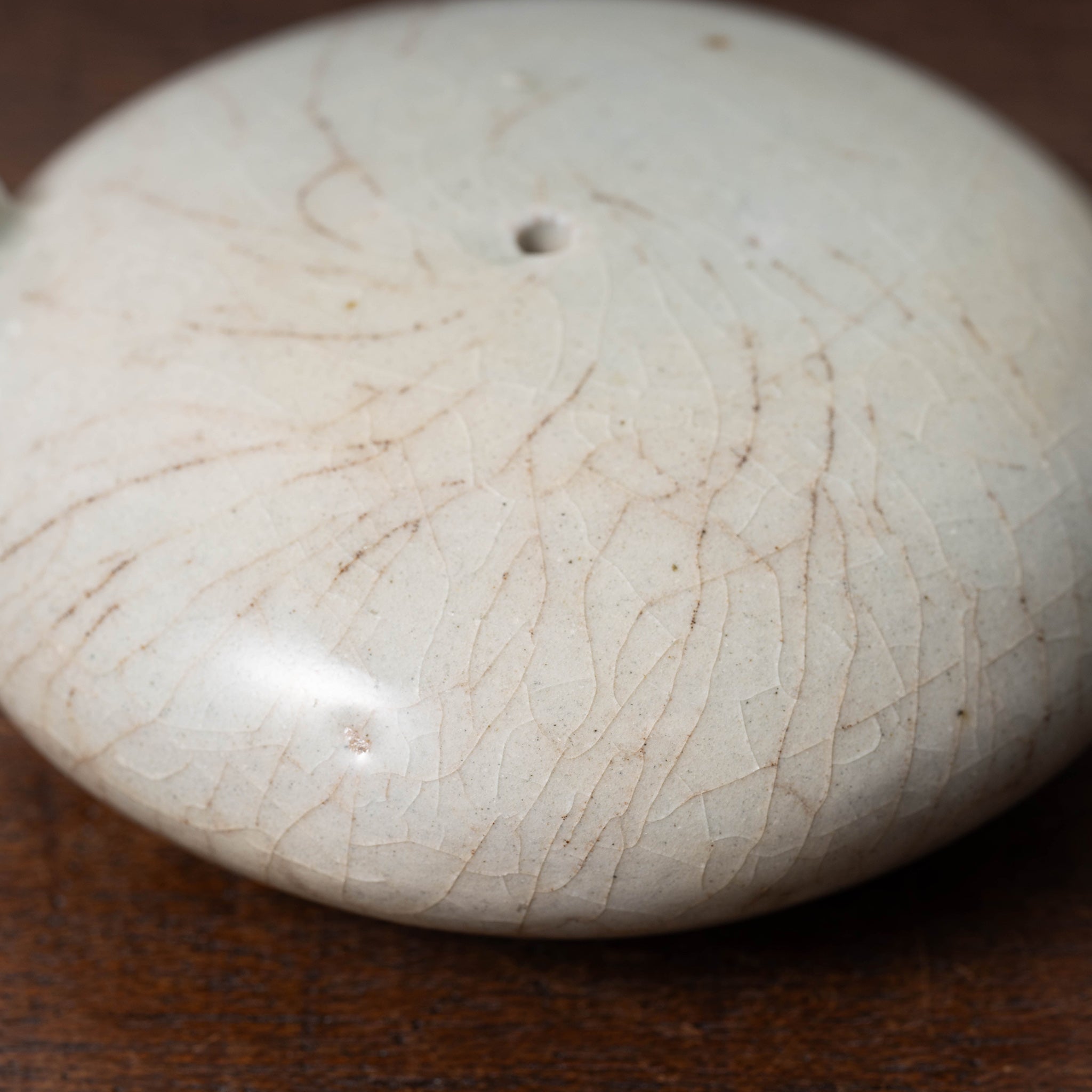 李朝 白磁丸形水滴 – 燦禾 SANKA