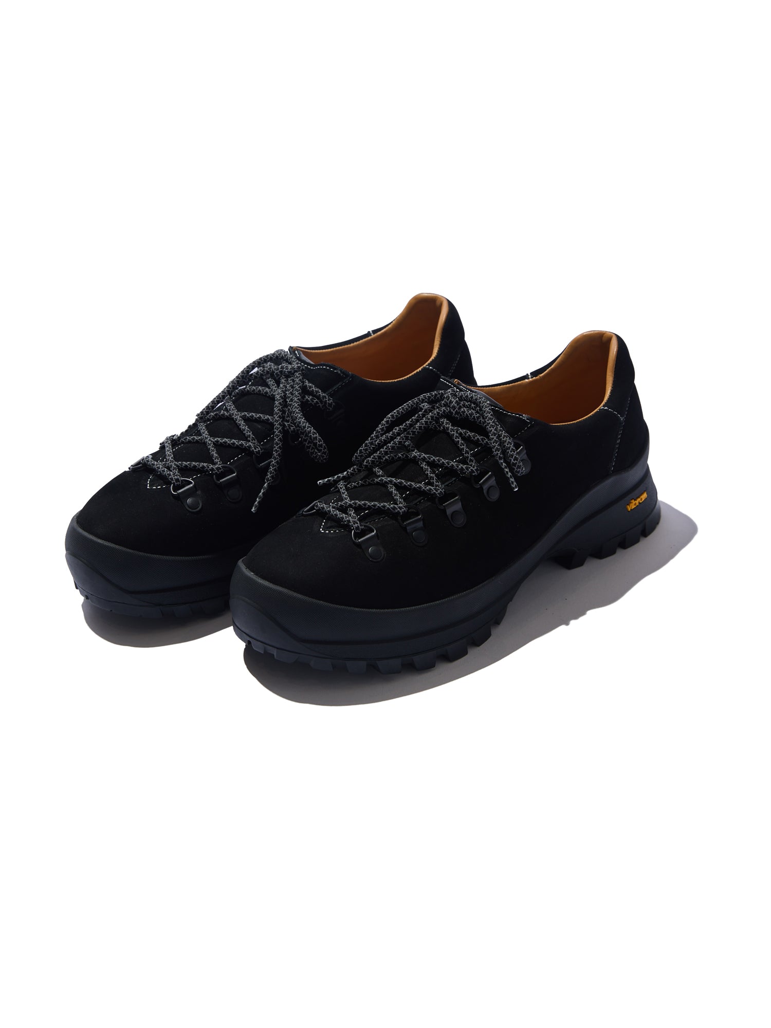 RESEARCHED BOOTS / COW LEATHER × Tomo&Co – SandWaterr