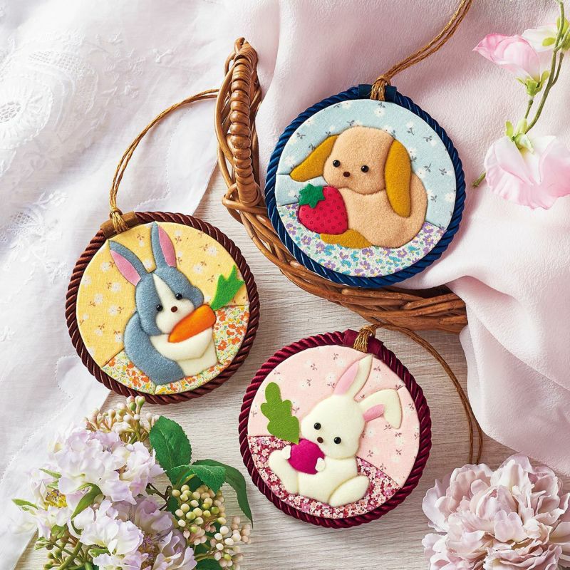 お正月遊び兎 タペストリー 押絵 古布 ハンドメイド お正月遊び兎