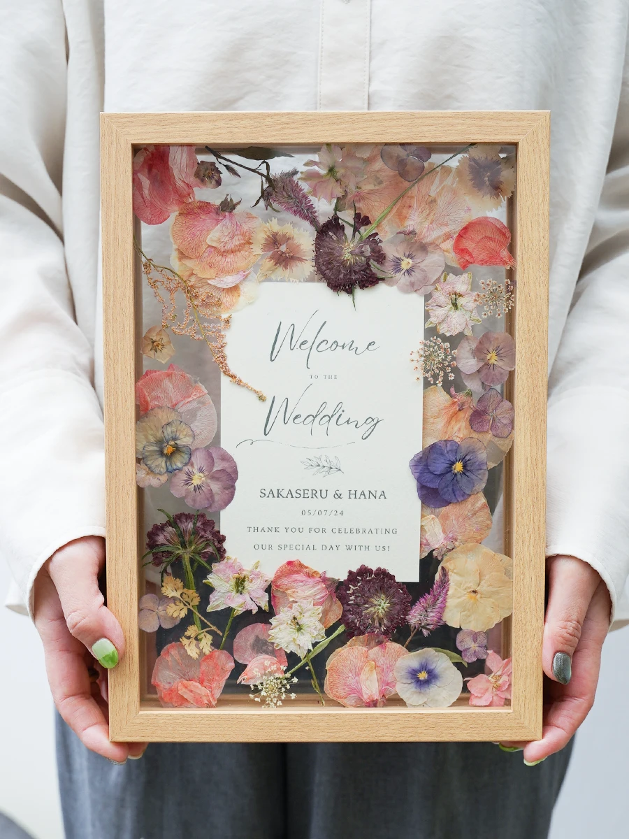 押し花のフレームアレンジ 全面｜おしゃれな祝い花通販Sakaseru