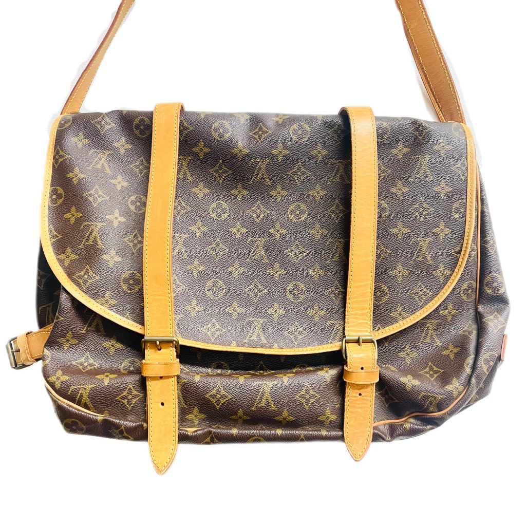 LOUIS VUITTON ルイヴィトン ソミュール43 モノグラム ショルダー