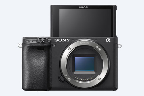 α6400 発表！進化が止まらないソニーミラーレスの「超エントリークラス