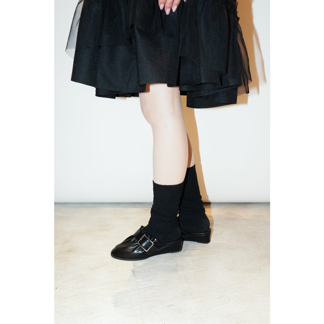 LISA×ALM.】HARPER BUCKLE MULES （Black） -ALM. official web store
