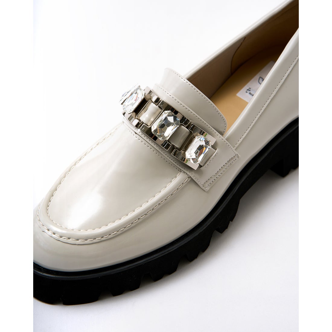 レイン対応】トラックソール ビジュー ローファー （グレー エナメル