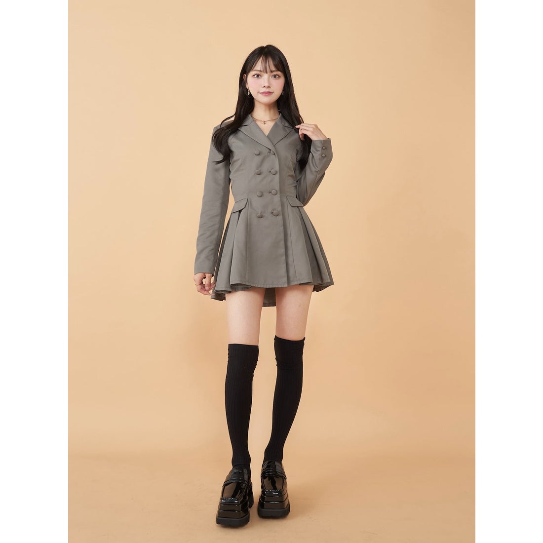 ダーリッチ Darich エナメルプラットフォームローファー （ブラック