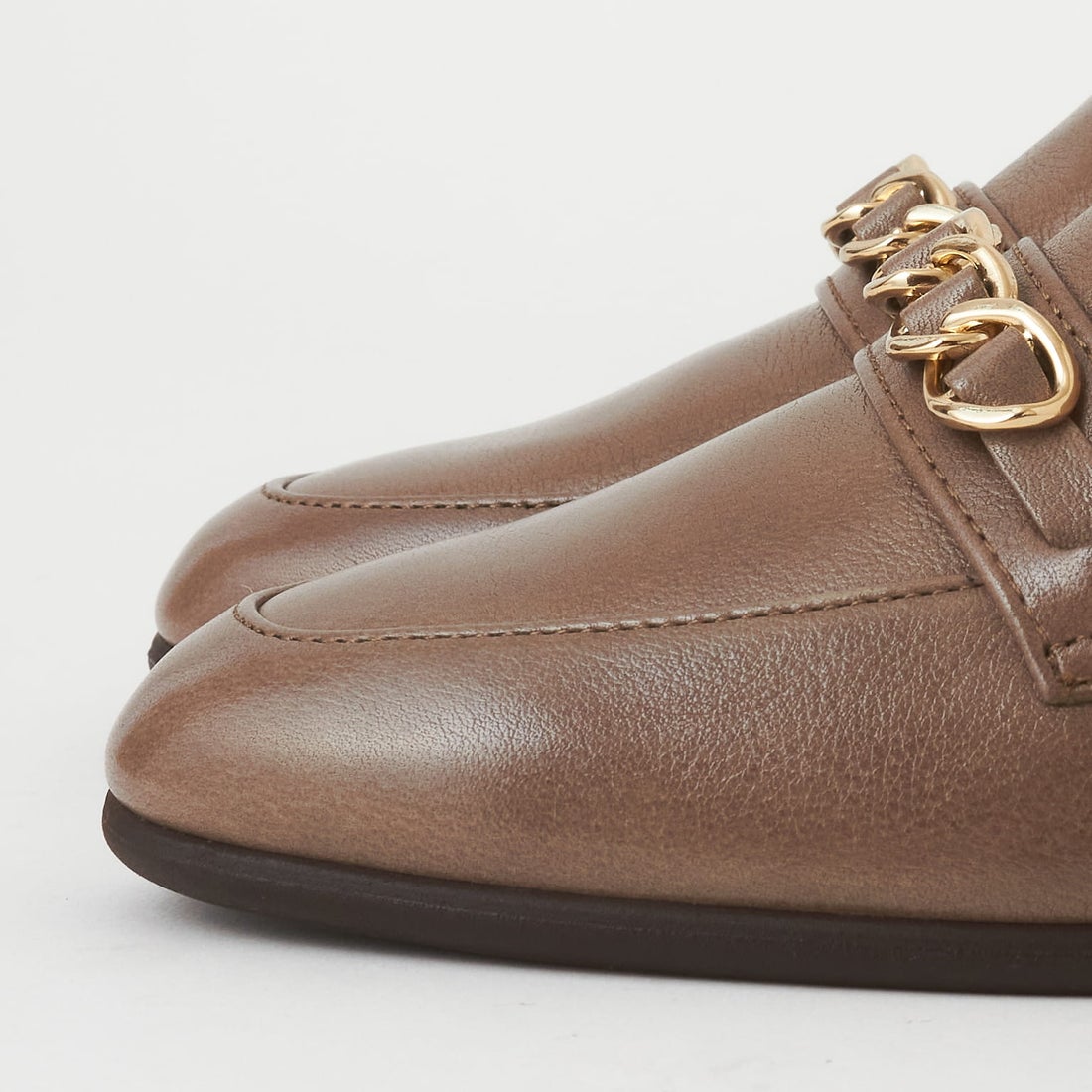 ダイアナ DIANA ヒールアップローファー （ダークベージュカーフ