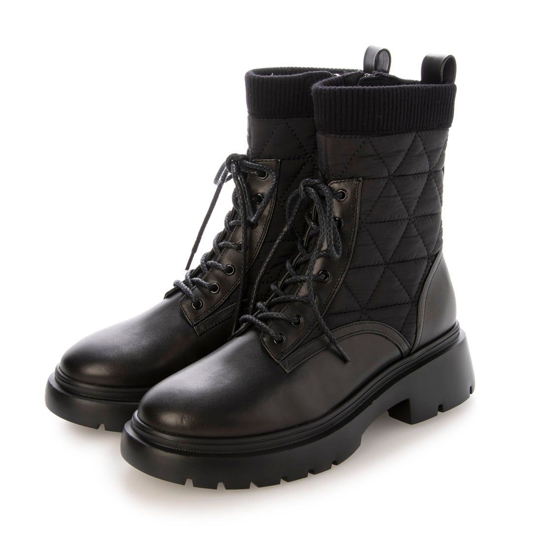 ジル スチュアート JILL STUART レースアップキルティングショート