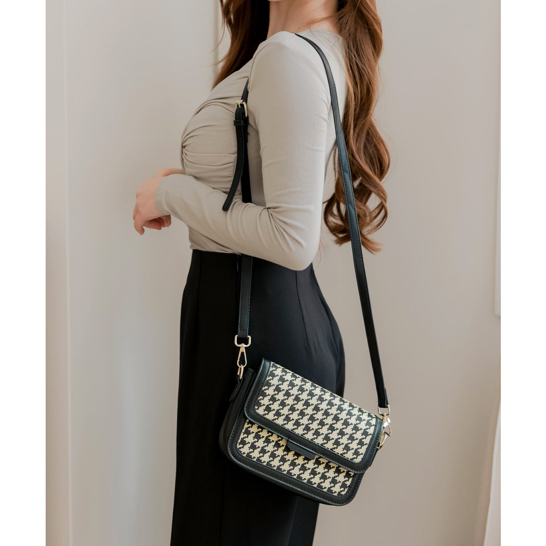 ジュリアブティック JULIA BOUTIQUE 千鳥柄ショルダーバッグ [24639