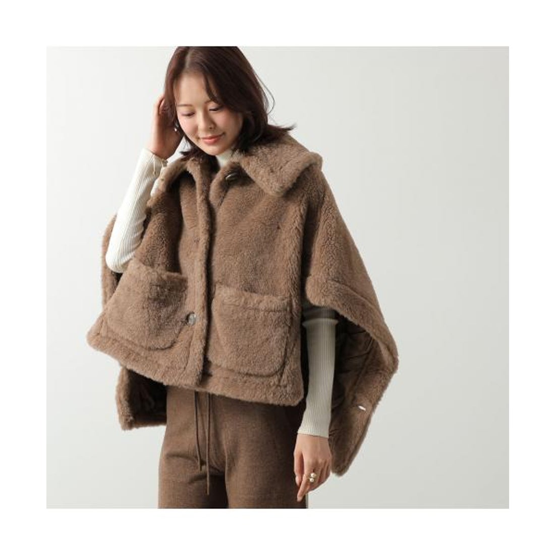 マックスマーラ Max Mara MAX MARA ケープ NEWTERZO4 ニューテルツォ