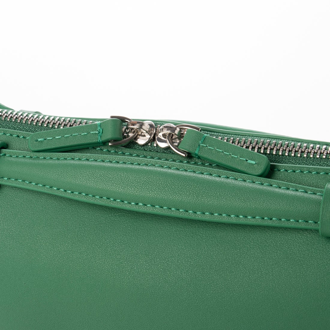 モードエジャコモ セレクト MODE ET JACOMO SELECT レザーショルダー