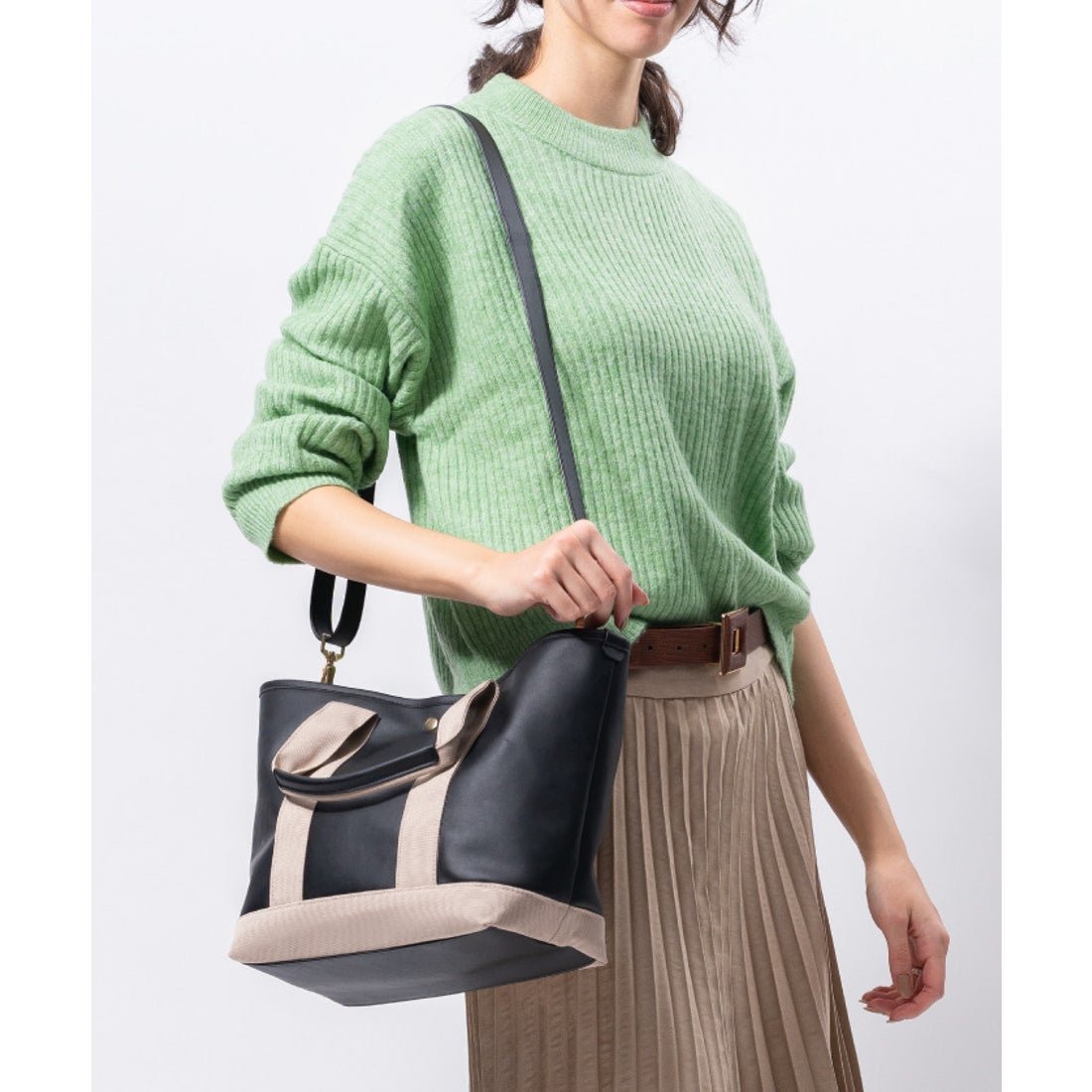 ムラ MURA MURA PU(サボテン由来) ショルダーベルト付き トートバッグ