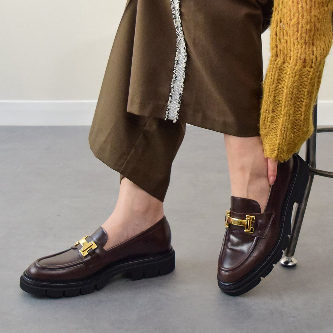 ルカ グロッシ Luca Grossi タンクソールメタルバックルローファー