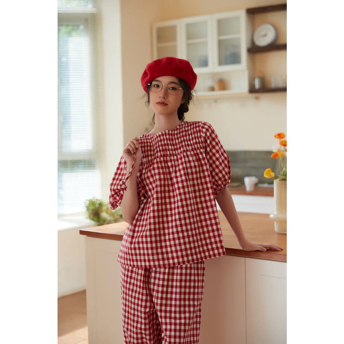 オンワンズオン On One's Own ギンガムチェックスモッキング刺しゅう