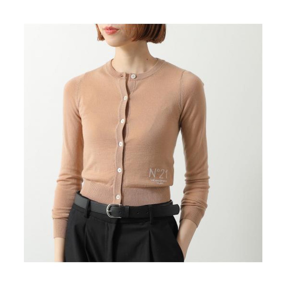 ヌメロ ヴェントゥーノ N21 N°21 カーディガン A031 9000 ニット