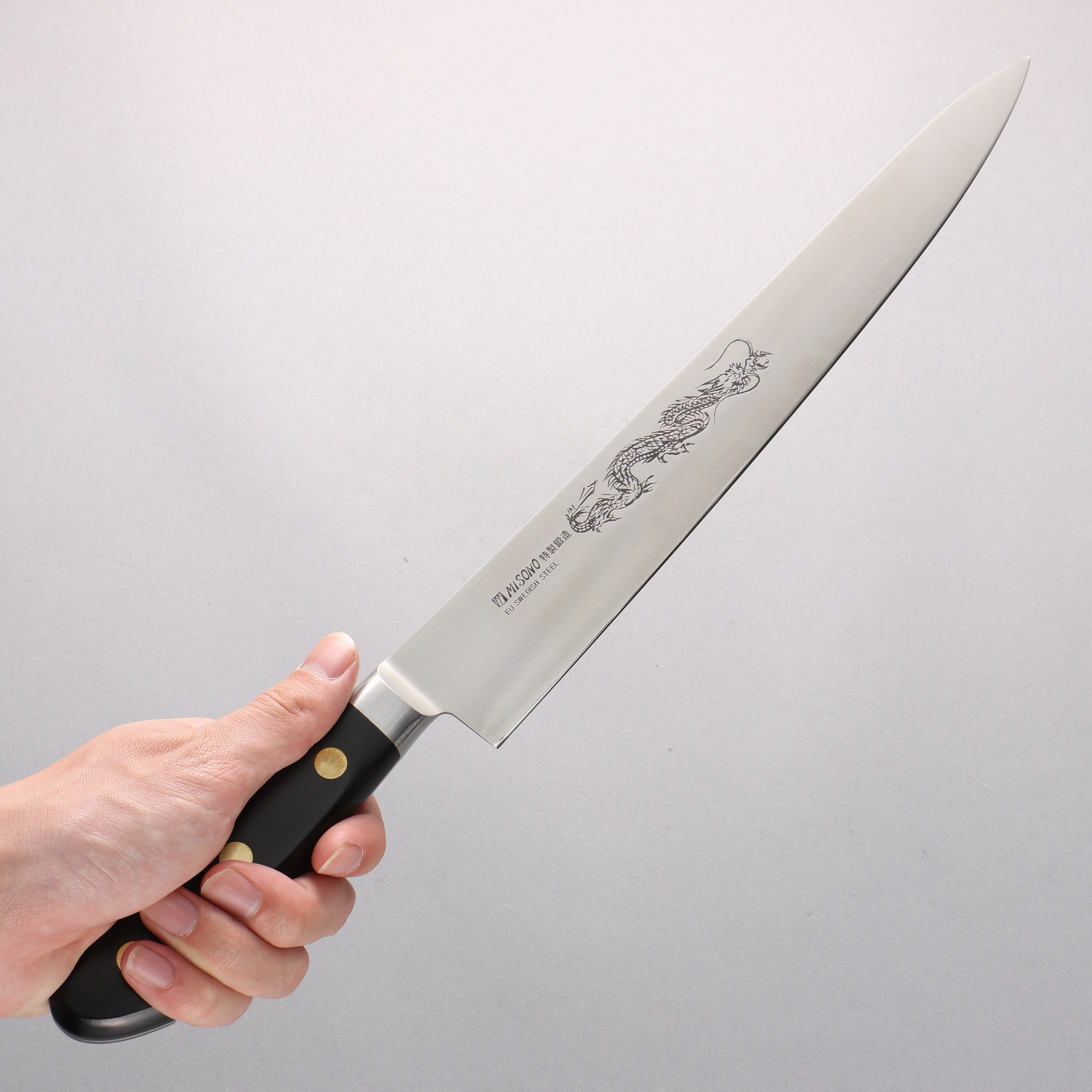 ミソノ スウェーデン鋼 龍の彫刻入り 筋引包丁 – 清助刃物 Japan
