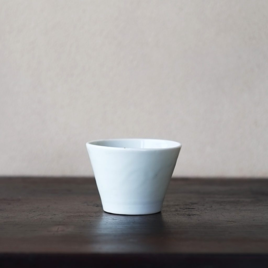 古伊万里 無地蕎麦猪口 | 骨董と詩学 Antique & Poetics | 蛇韻律