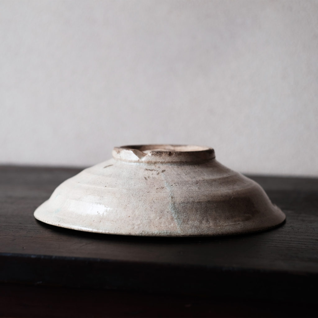 李氏朝鮮 金海 堅手平茶碗 | 骨董と詩学 Antique & Poetics | 蛇韻律