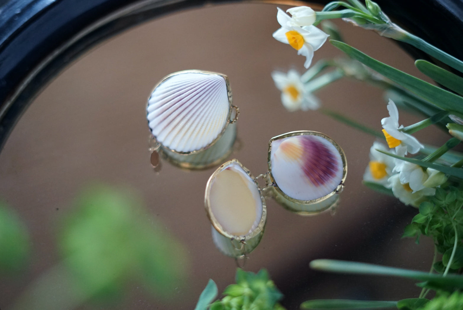 ROOTS ROSE RADISH ソリッドパフューム J〈ラベンダーシダーウッド