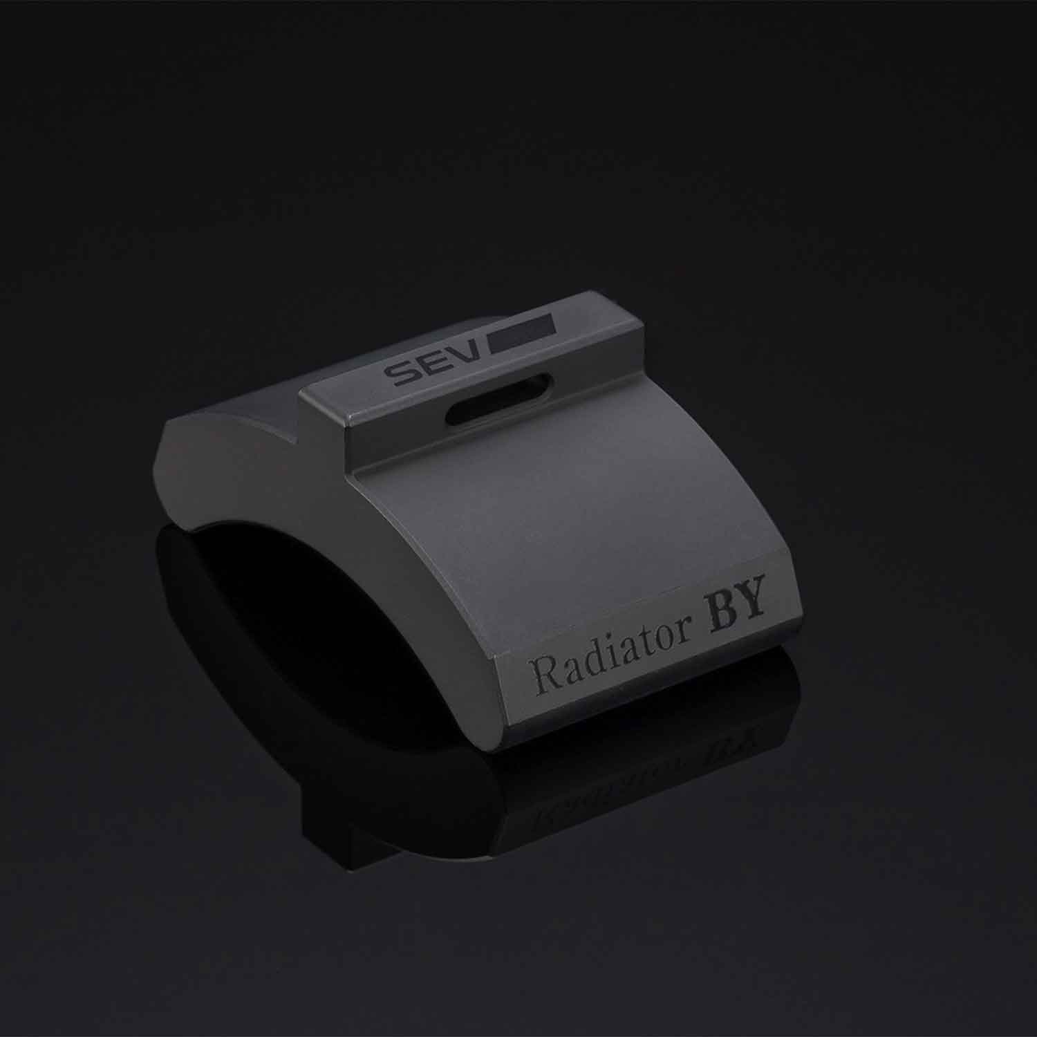 SEVラジエター BY ラジエターホース装着 熱を味方にし走りの質感を追求