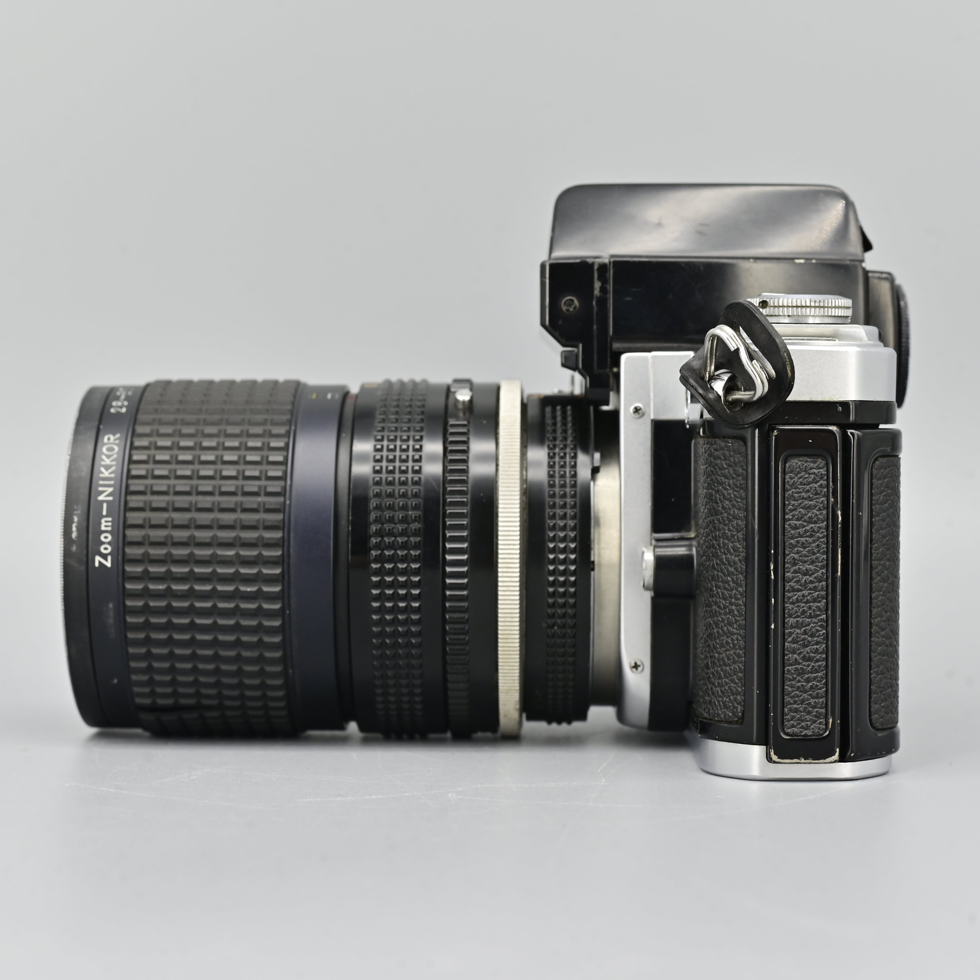 Nikon FM2 ブラック + Zoom-Nikkor 28-85mm セット Nikon FM2 ブラック