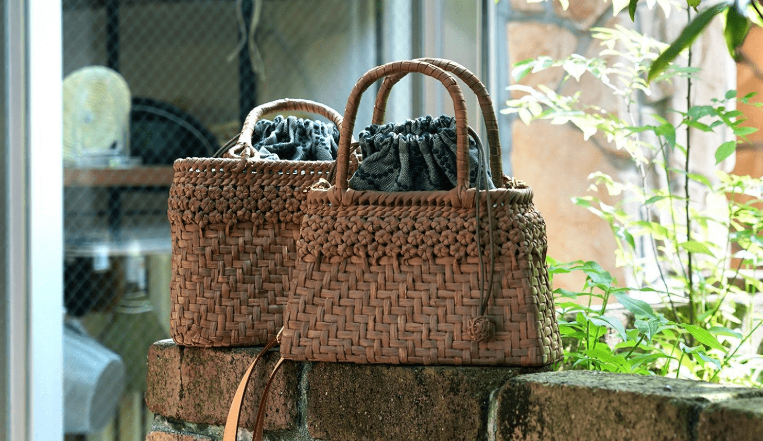 大人のための希少な籠バッグ | Yama-Biko 山葡萄籠バッグ × ミナ
