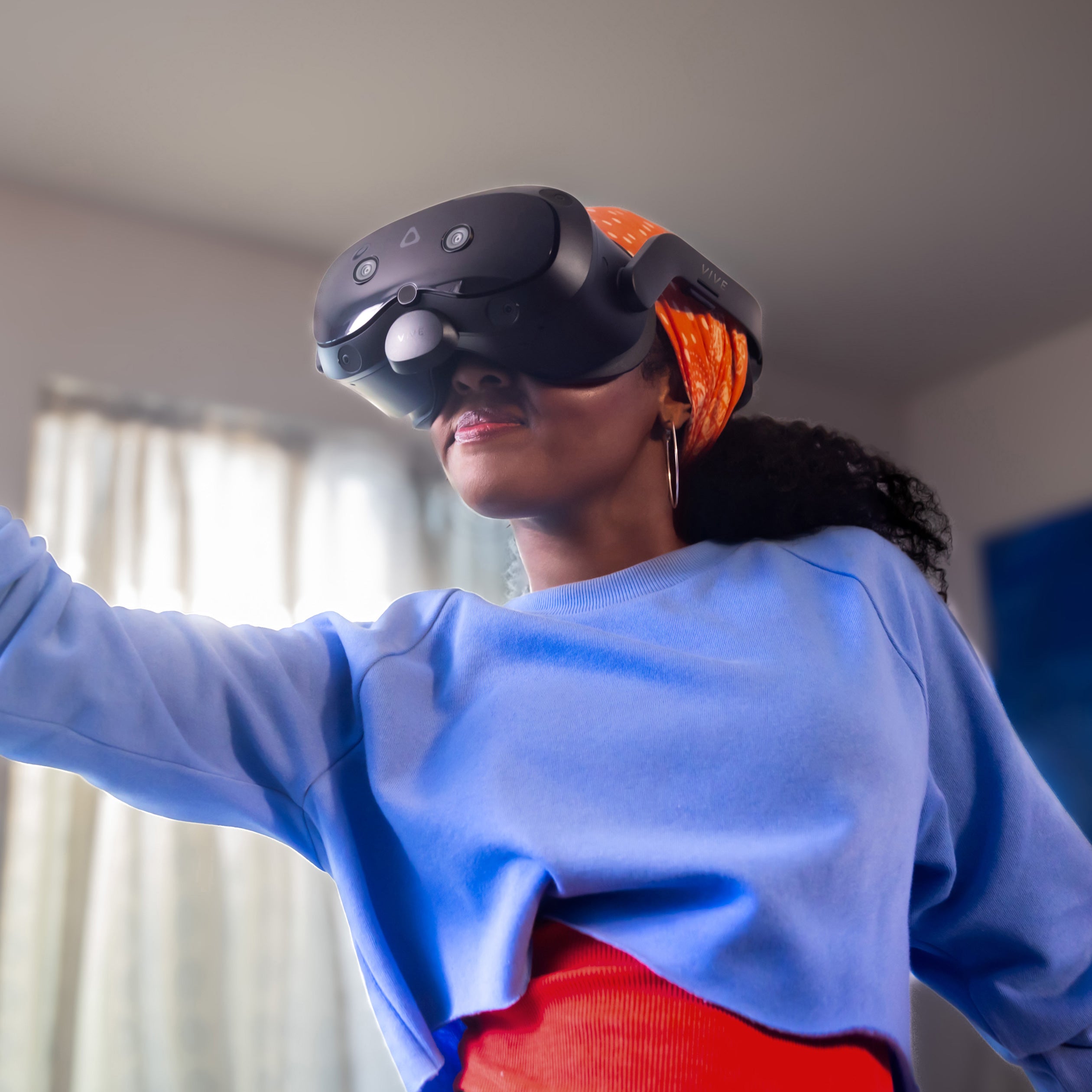 VIVE Focus 3 Facial Tracker – VIVE Store | United States