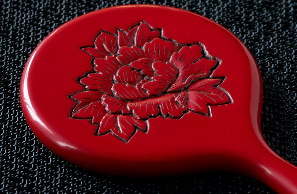 新潟直送計画】村上木彫堆朱 姫鏡 – 川村庚堂漆器店