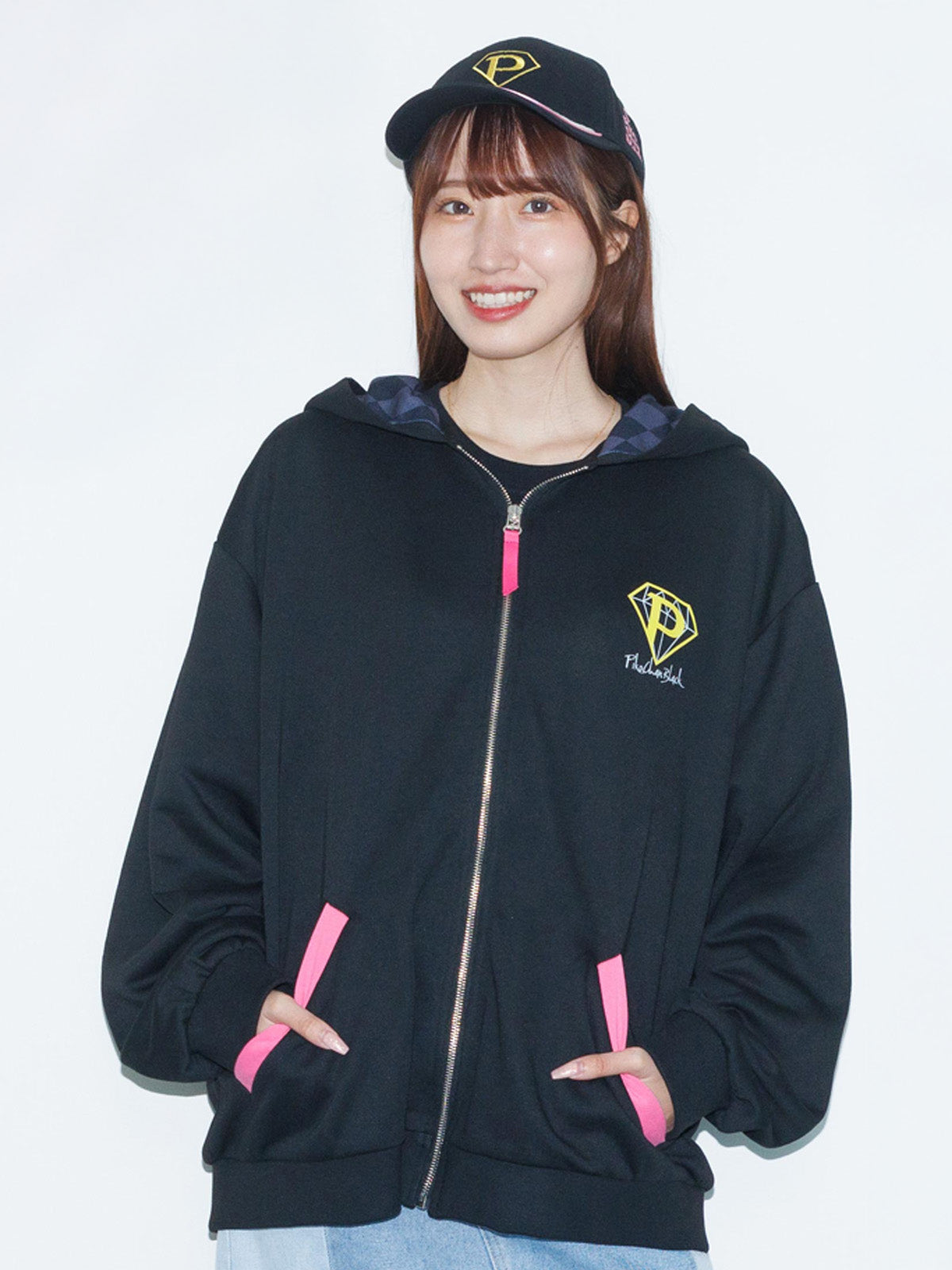 ピコチャンブラック・ジップアップパーカー｜netkeiba
