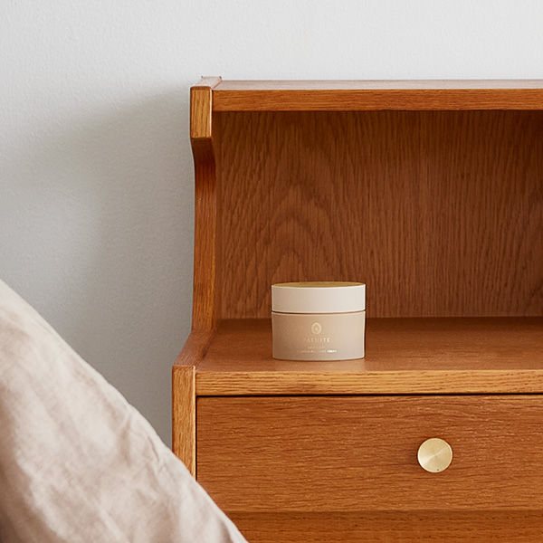 FATUITE/ファチュイテ〉ブライテスト エナジャイジングナイトクリームa