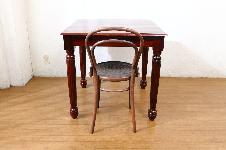 インディアン・ローズウッド 4レッグダイニングテーブル｜アンティーク