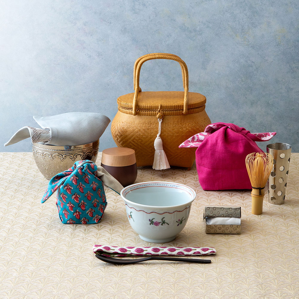 旅持ち茶籠「万歳楽」シノワズリ: インテリア・ライフスタイル