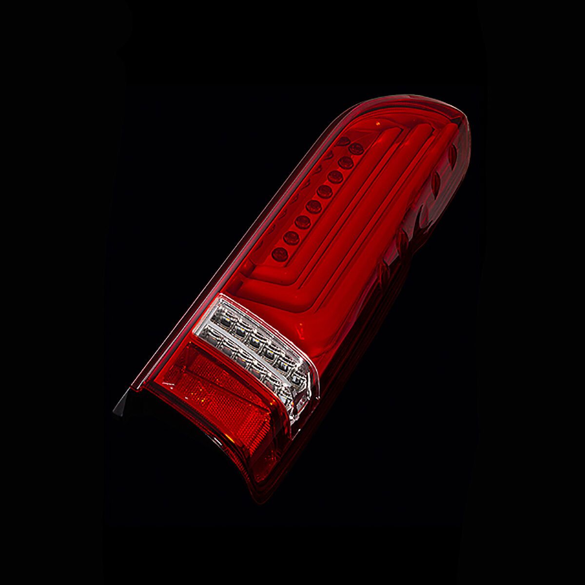 楽天市場】ヴァレンティ(Valenti) ジュエルLEDテールレンズREVO