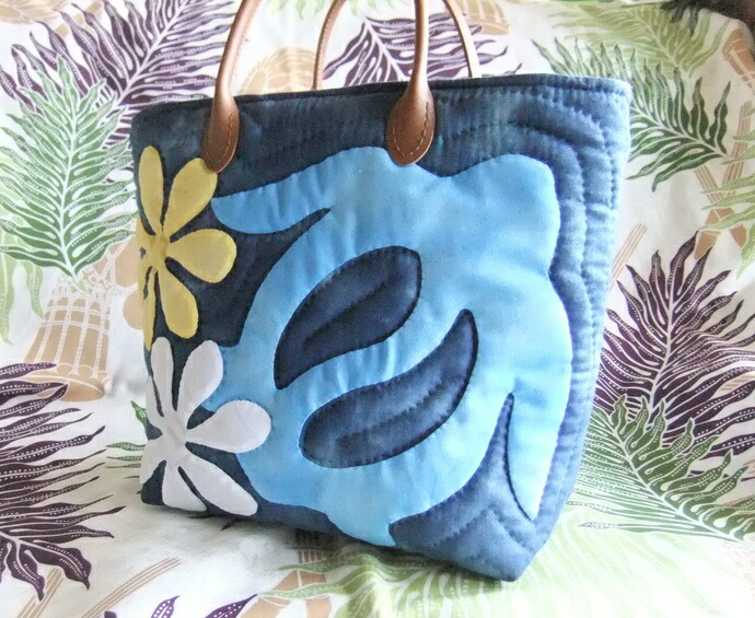 NO.226 本日限定Χmas価格！ハワイアンキルトトートバッグ ハンドメイド