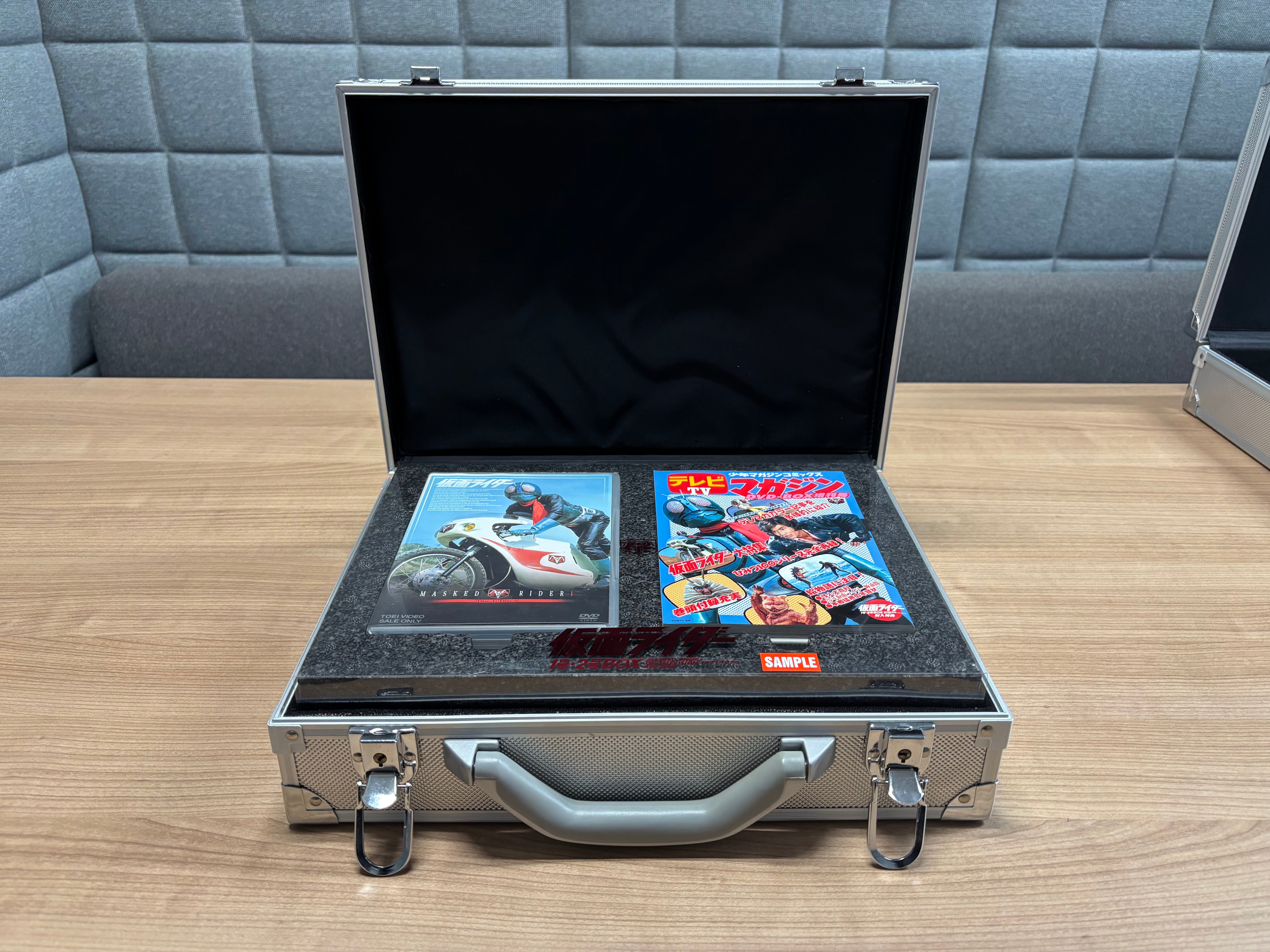 仮面ライダー1号・2号DVD-BOXキャンペーン_会員ランク特典第1段 – 東映