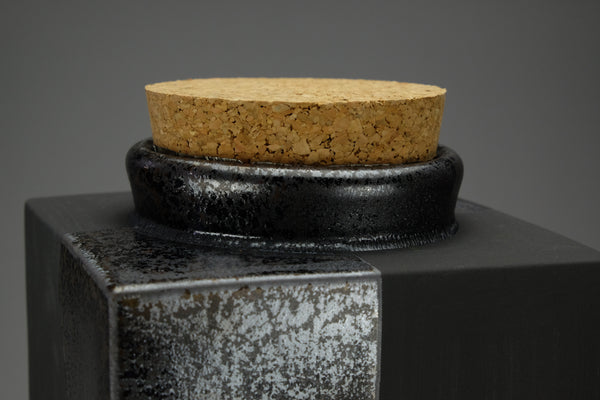 佳窯作 黒結晶焼酎サーバー – 常滑焼 Official Online Store