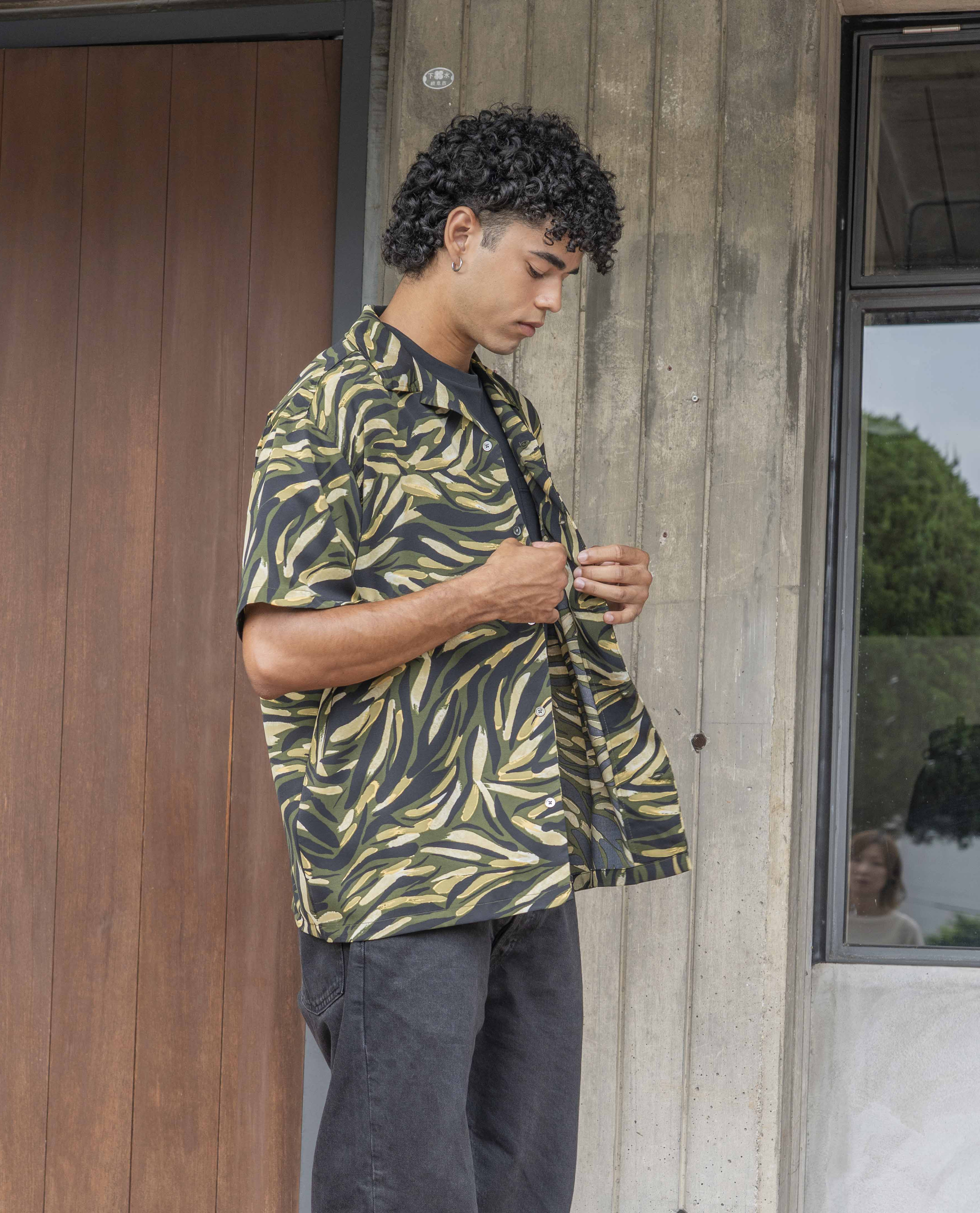 総柄オープンカラーシャツ - YEVS