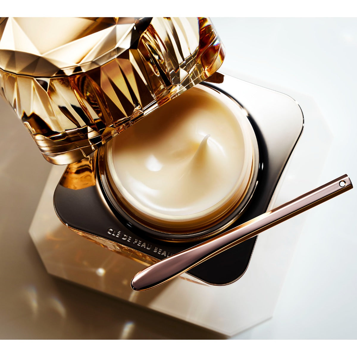 Clé de Peau Beauté | La Creme | Shop Rescue Spa