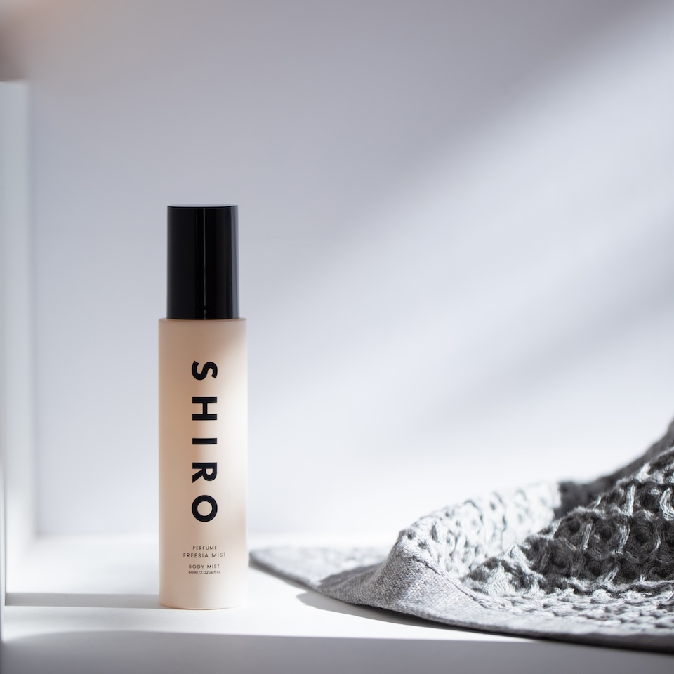 SMOKED LEATHER ボディミスト | SHIROオフィシャルサイト
