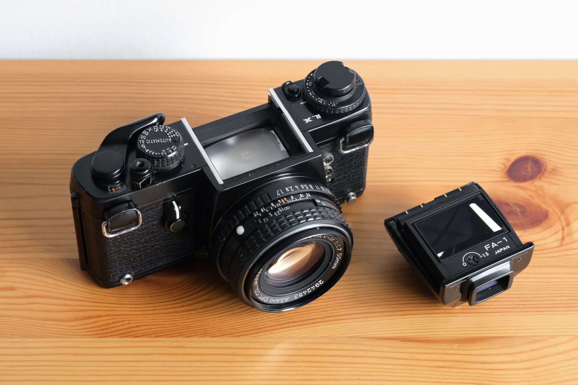 Pentax LX Film Camera & 50mm f/1.7 SMC Lens - Buy Online at Shutteroo