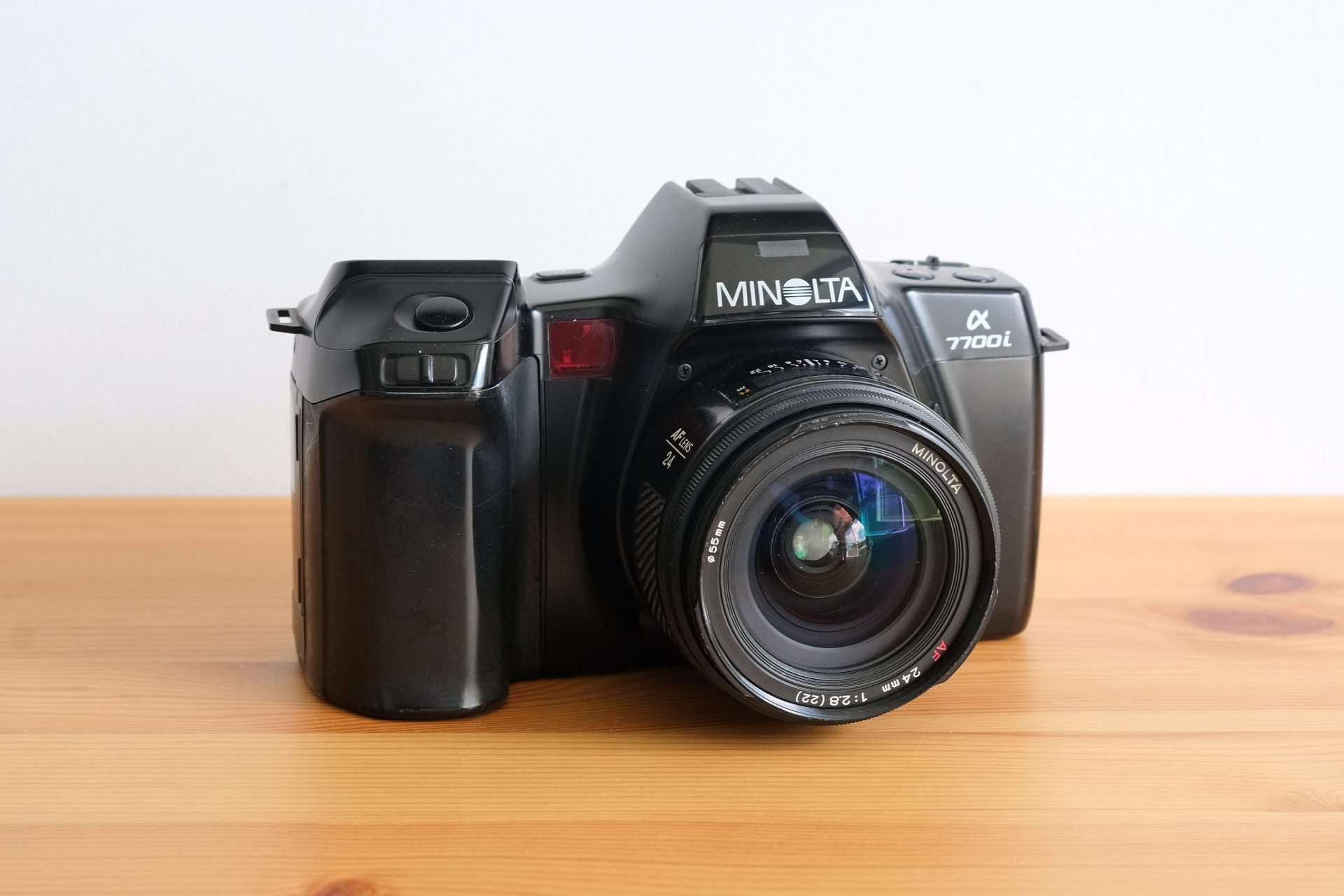 Minolta Alpha 7700i Film Camera & 24mm Wide Angle Lens - Buy