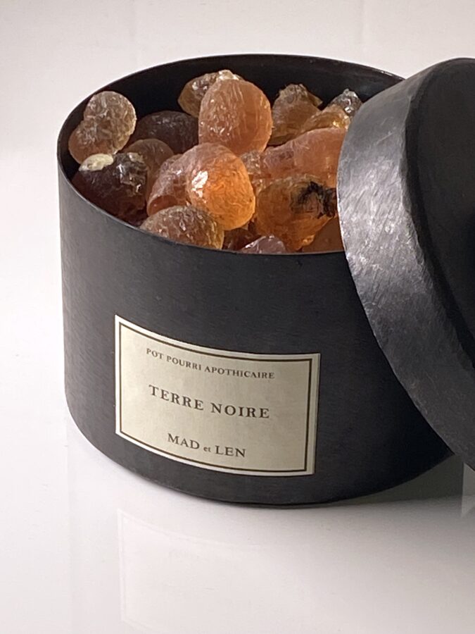 MAD et LEN/ ポプリ アンバー(琥珀樹脂) スモール/香り: TERRE NOIRE