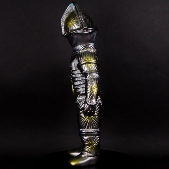 サイボーグ作戦」登場のカッコいいブルマァクの「ボーグ星人(ガンメタ