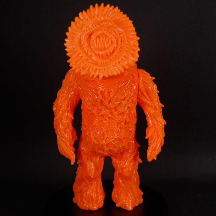 暗黒エンターテイメントの「植物怪獣 乙式」がファンシーに出現