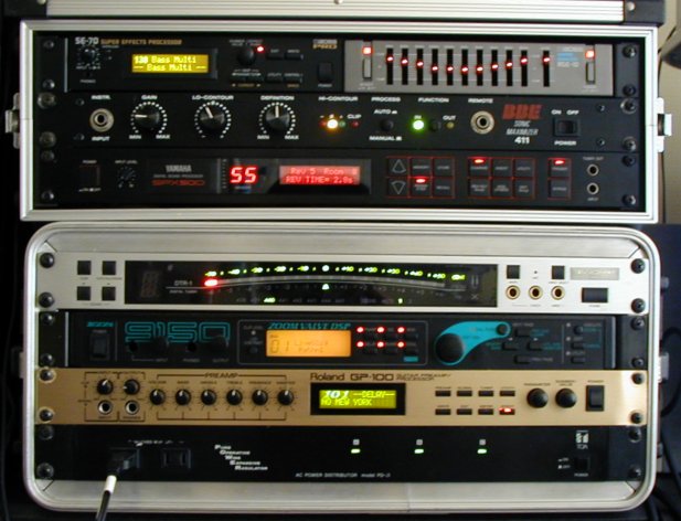 機材の紹介-Effectors-ROCKAR