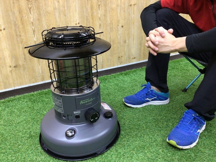 寒さに震える冬キャンからおさらば！トヨトミのラウンドストーブ