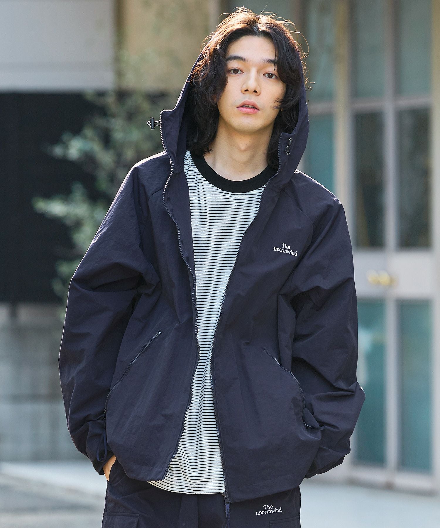 ロゴ刺繍テックナイロンダブルジップドローコードマウンテンパーカー