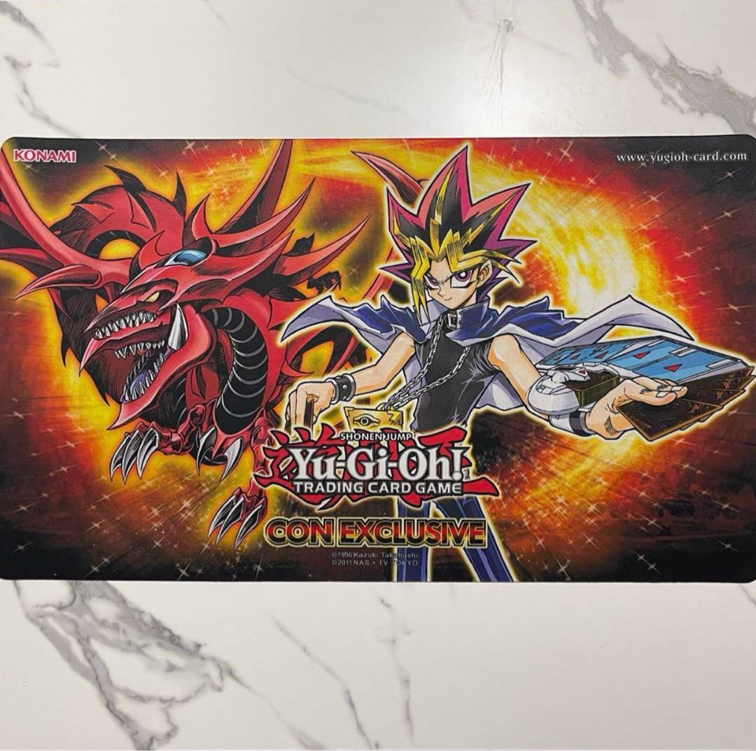 遊戯王 オシリスの天空竜 遊戯 CON EXCLUSIVE 公式プレイマットの通販
